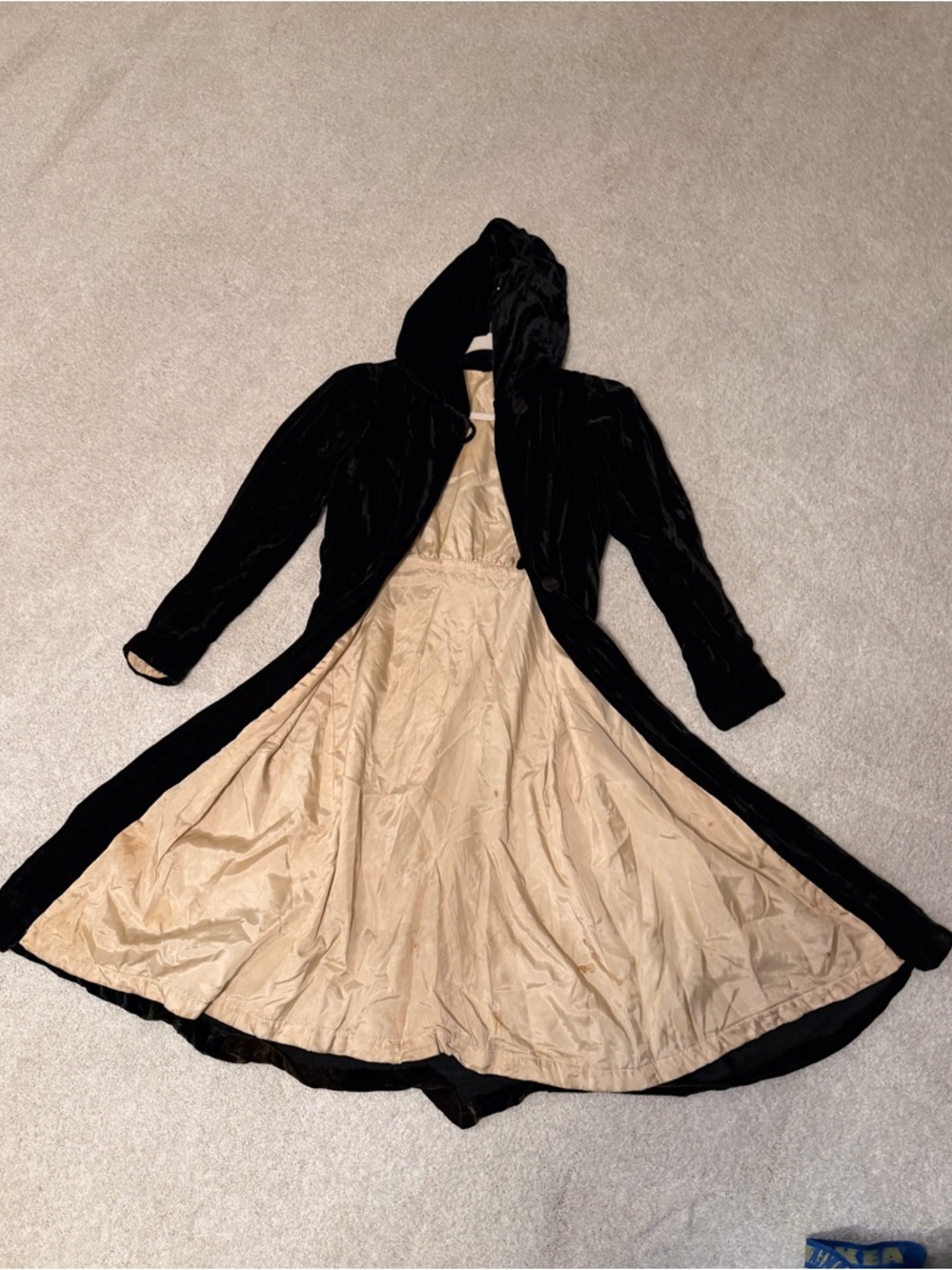 Sz M/L Gothic Vintage Long Hooded Black Velvet Cape Cloak Robe Duster Length